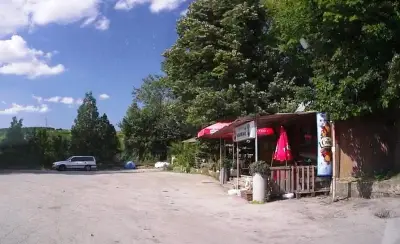 Бистро Момин Рид