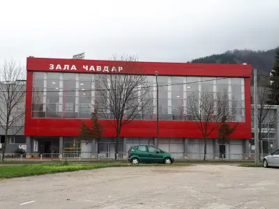Стадион за тренировки, Етрополе