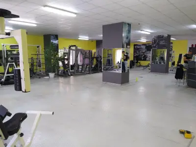 Фитнес център „Energy”