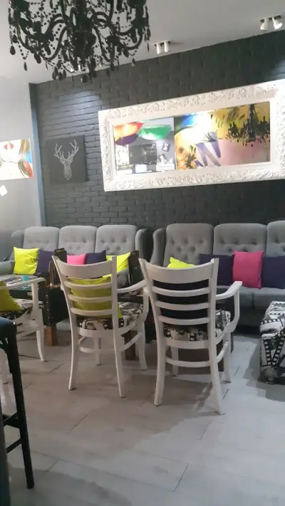 Кафе-Аперитив Етикет „Etiquette lounge and bar"