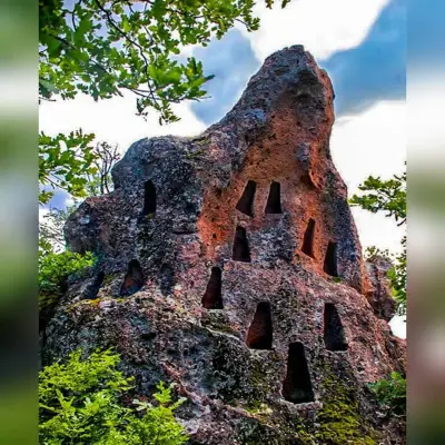 Тракийски скален култов комплекс "Орлови скали"