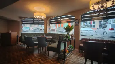 La Vista Pizza & Restaurant