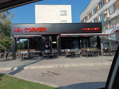 Mr. Corner - пица-бар