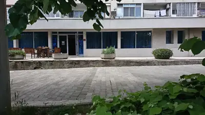 Гарнизонен Стол