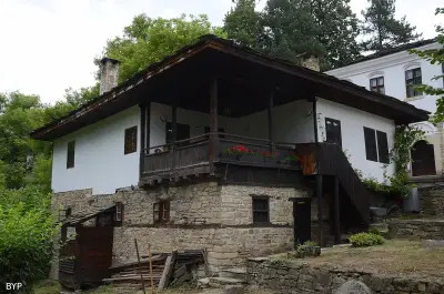 Архитектурно-исторически резерват Боженци