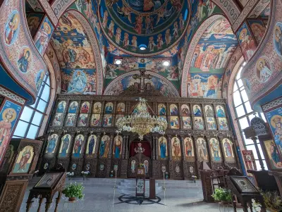 Храм „Св.Св. Онуфрий, Дамаскин и всех мучеников Габровских“