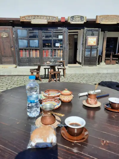 Кафене Паралиите