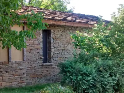 Четири Къщи