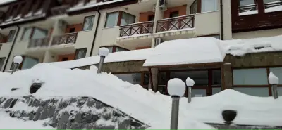 Хотел Кипарис, Враца