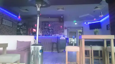 Bar SELFIE