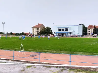 Градски стадион Лом