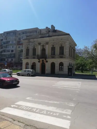 Къщата с куклите