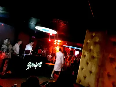Piano Bar Zodiac