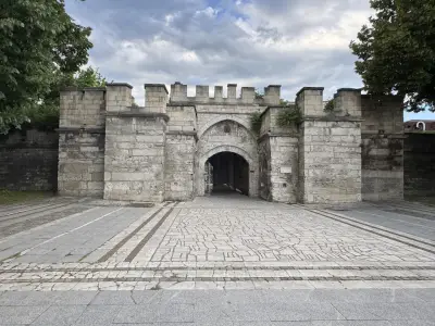 Стамбол капия
