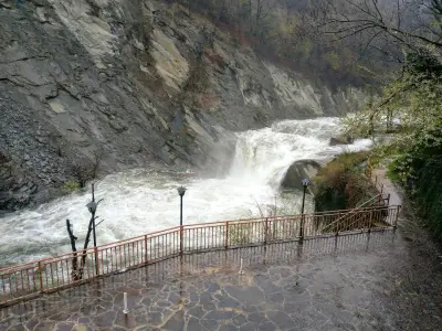Къпиновски водопад