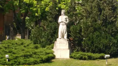 Паметник на Васил Левски