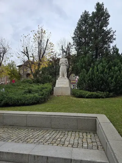 Паметник на Васил Левски