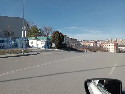 Бензиностанция