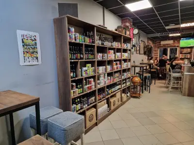 Zavera Craft Beer Shop and Bar