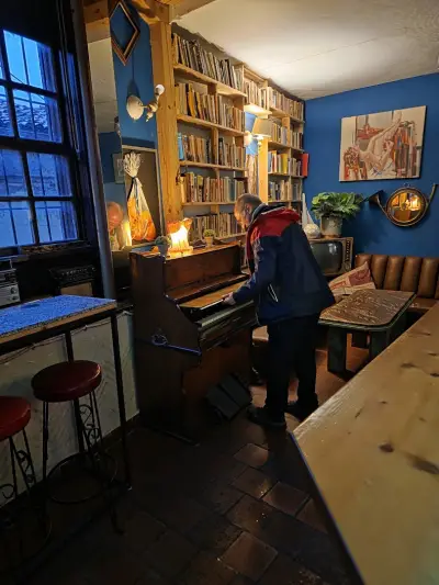 Hipster (хипстър)