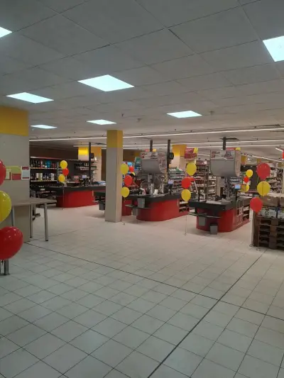 T MARKET