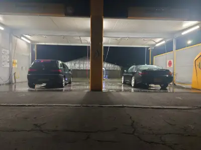 Акварама автомивка на самообслужване