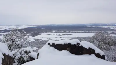 Шарапани