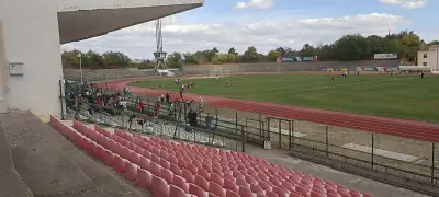 Стадион "Младост"