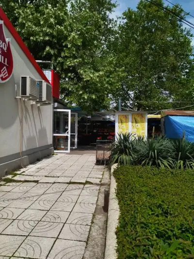 ОБЩИНСКИ ПАЗАРИ И ПАРКИНГИ