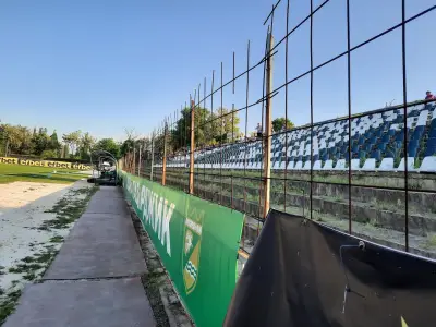 Стадион „Георги Бенковски“