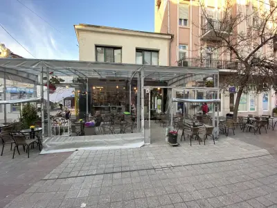 Кафене "Колоната"