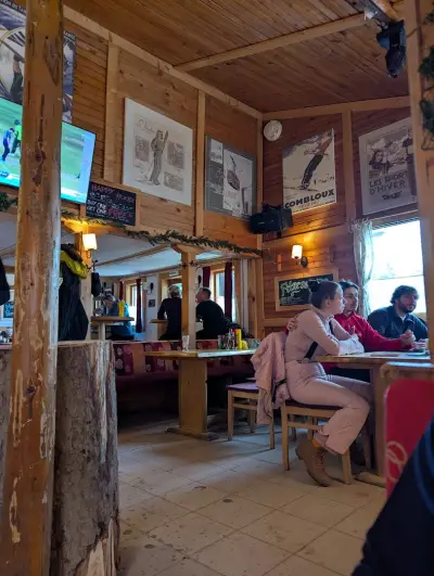 BJ's Bar Apres Ski Bar & Disco