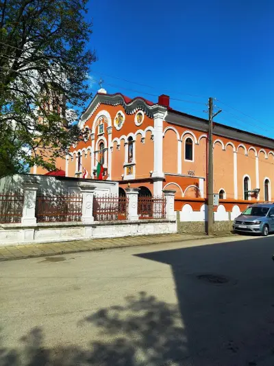 Катедрален храм
