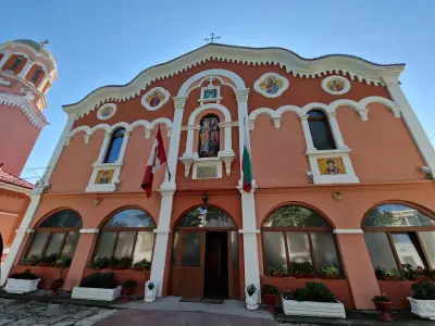 Православен храм "Св. св. Петър и Павел"