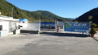 Бензиностанция Бея