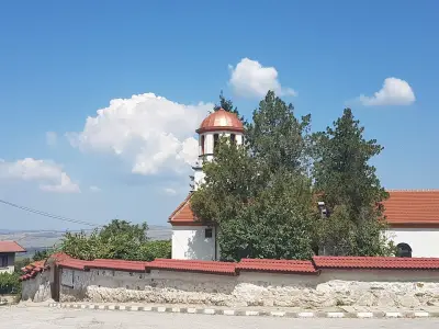 Храм „Свети Йоан Богослов“