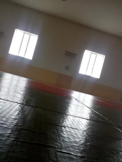 Спортна зала „Дружба“