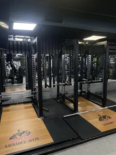 Mavloff Luxury Gym