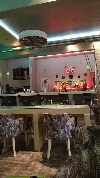 Hashtag Cafe & Food