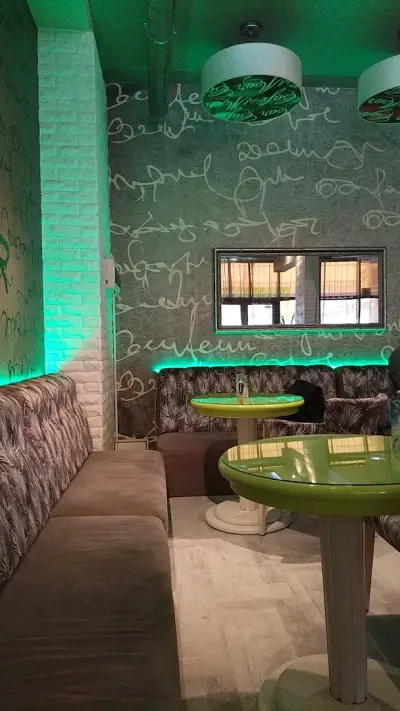 Hashtag Cafe & Food
