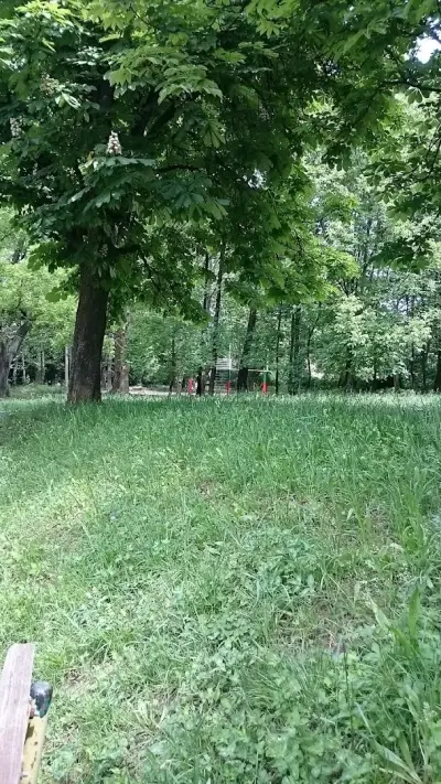 "Калинчовата площадка" за уличен фитнес