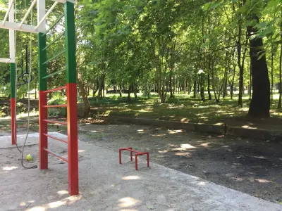 "Калинчовата площадка" за уличен фитнес