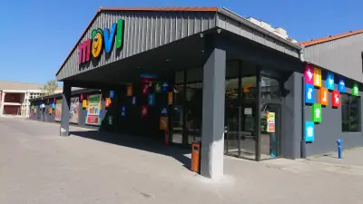 Movi Сторгозия