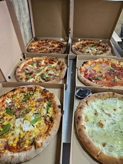Bani,s PIZZA