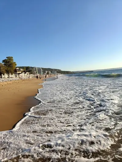 Golden Sands Beach