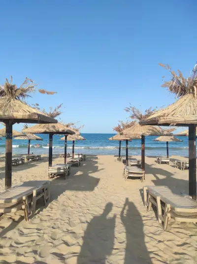 Golden Sands Beach