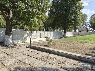 Мемориален комплекс “Военна гробница 1916”