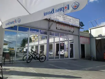 АВТОМИВКА „ЛУКСОРА”