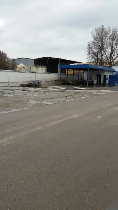 Автомивка за камиони