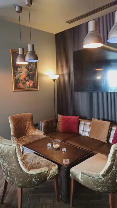 All Seasons Residence Hotel